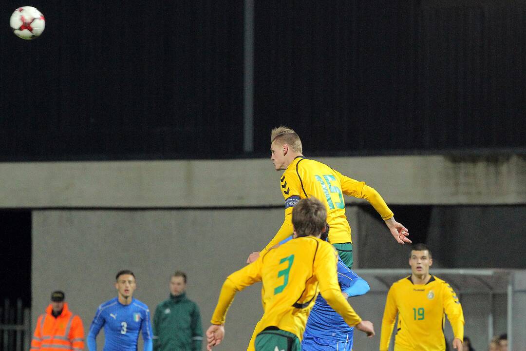 Futbolas [U21] Lietuva – Italija 0:0