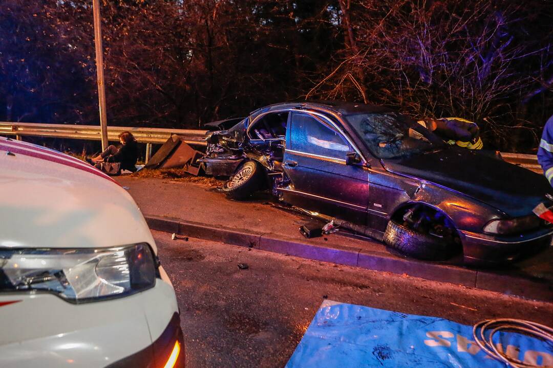 Avarija ant Lideikio gatvės viaduko