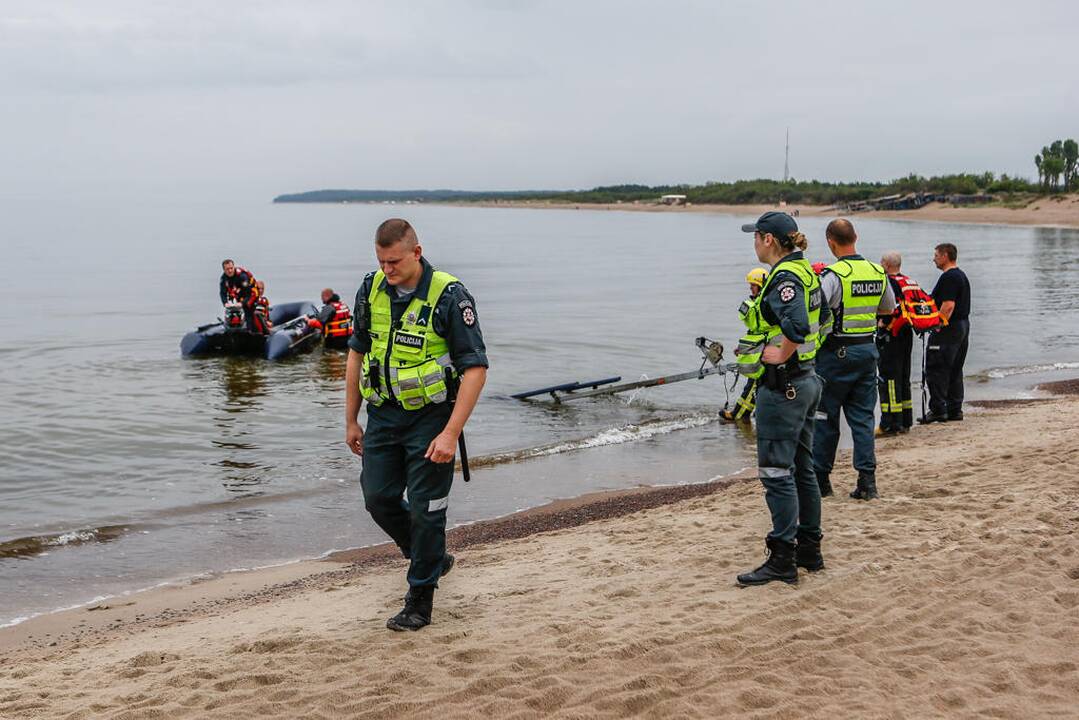 Gelbėtojai nukėlė nuo molo vaikiną