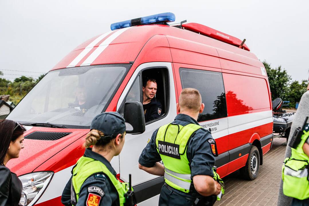 Gelbėtojai nukėlė nuo molo vaikiną