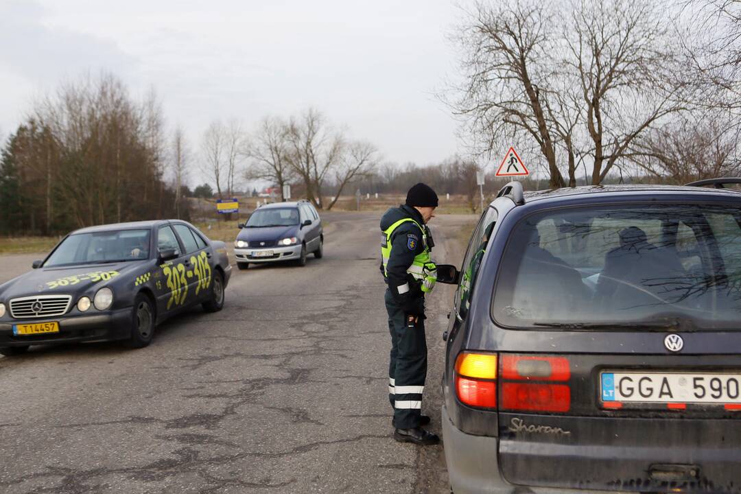 Policijos reidas