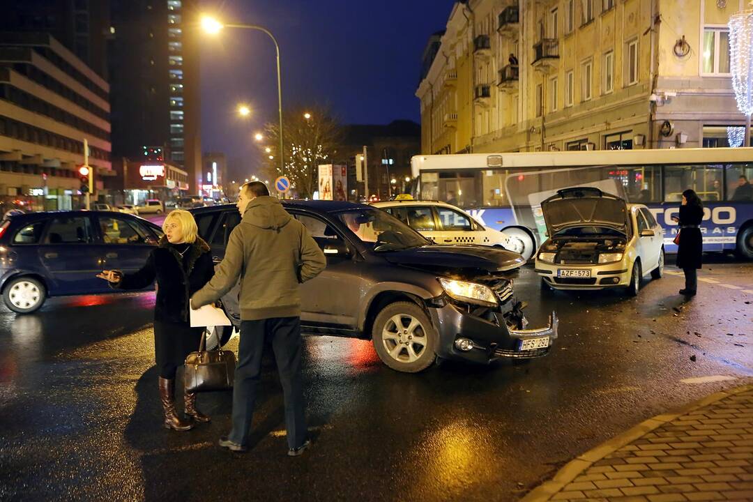 Avarija Liepų ir H. Manto gatvių sankryžoje