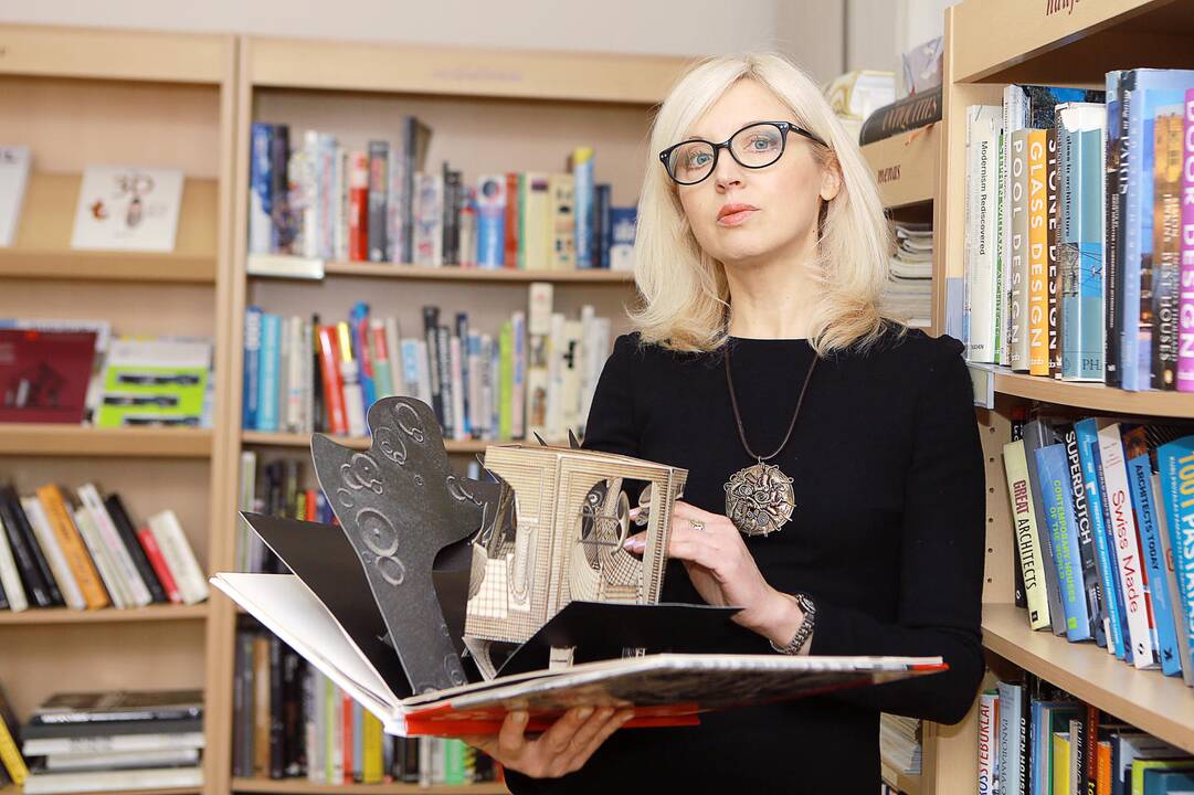 B.Skaisgirienė. 