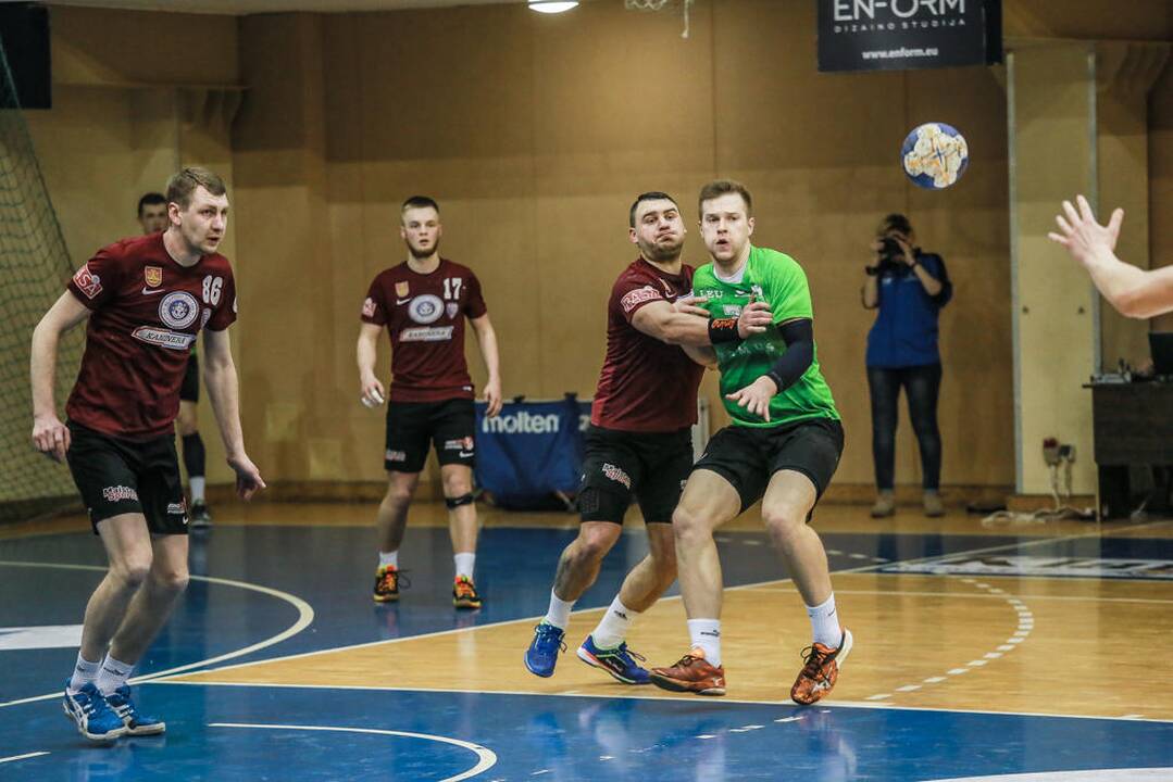 "Dragūnas" - Vilniaus VHC "Šviesa"