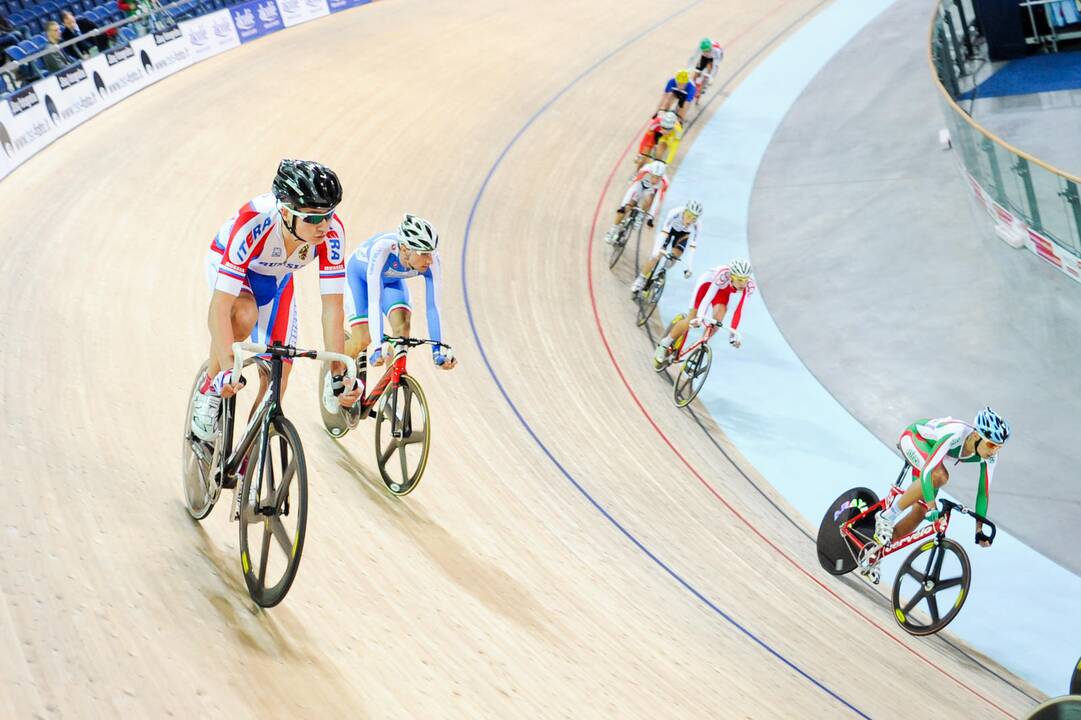 Lietuvos dviračių treko čempionate Panevėžyje išdalinti pirmieji medaliai