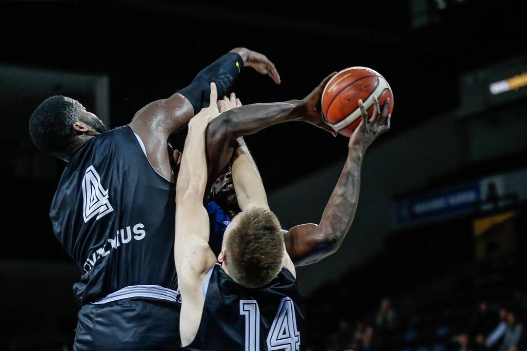 "Neptūnas" - "Lietuvos rytas" 82:94