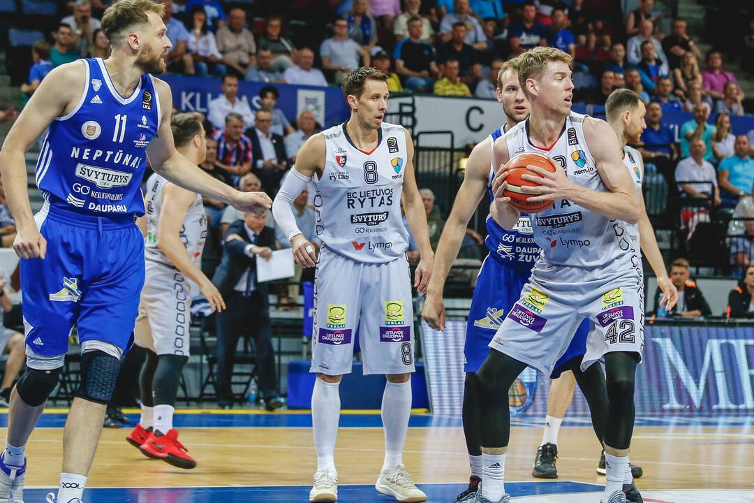 "Neptūnas" - "Lietuvos rytas" 49:67
