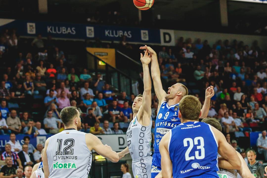 "Neptūnas" - "Lietuvos rytas" 49:67