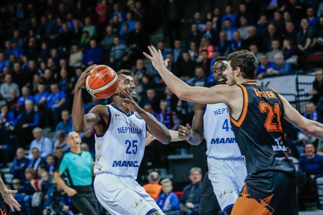 FIBA: "Neptūnas" - Patrų "Promitheas" 82:83