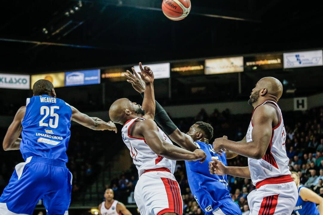 FIBA "Neptūnas" - Strasbūro "SIG" 92:83