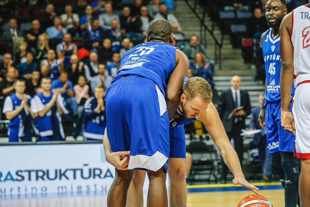 FIBA "Neptūnas" - Strasbūro "SIG" 92:83