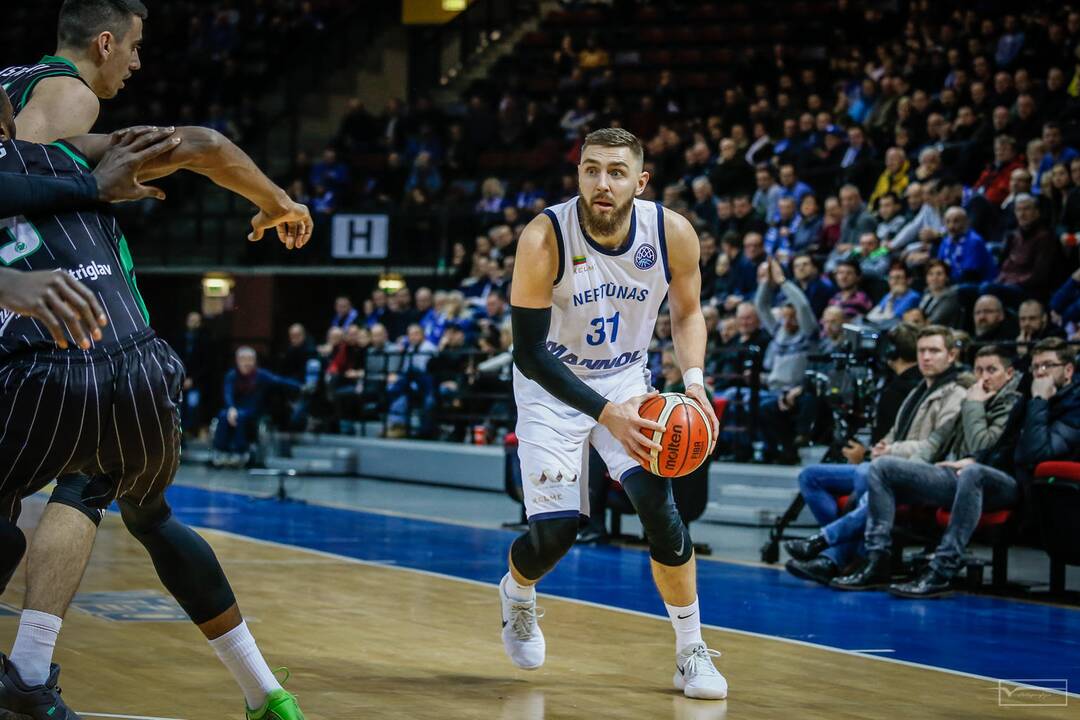  Neptūnas - Petrol Olimpija 82:74