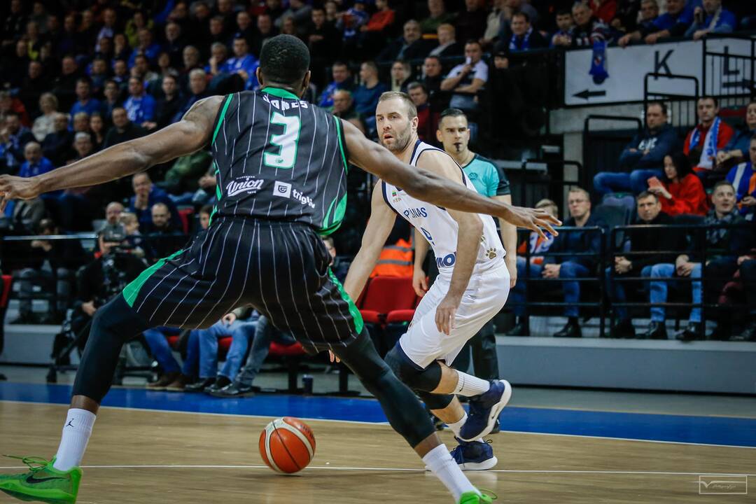  Neptūnas - Petrol Olimpija 82:74