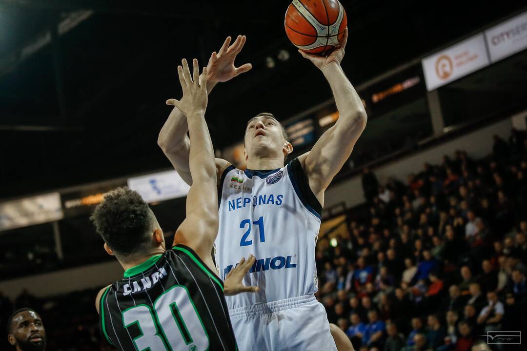  Neptūnas - Petrol Olimpija 82:74