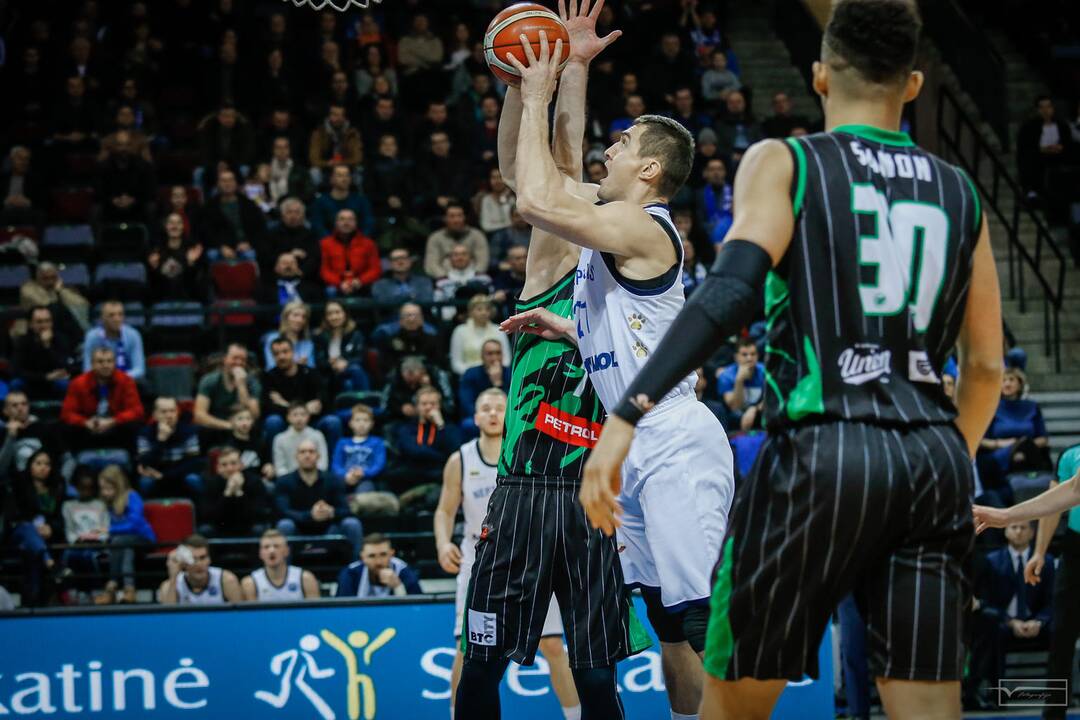  Neptūnas - Petrol Olimpija 82:74