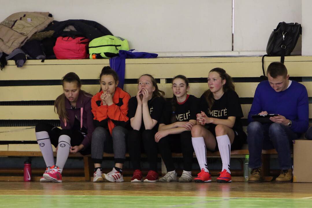 "Lady-Golo" salės futbolo turnyras
