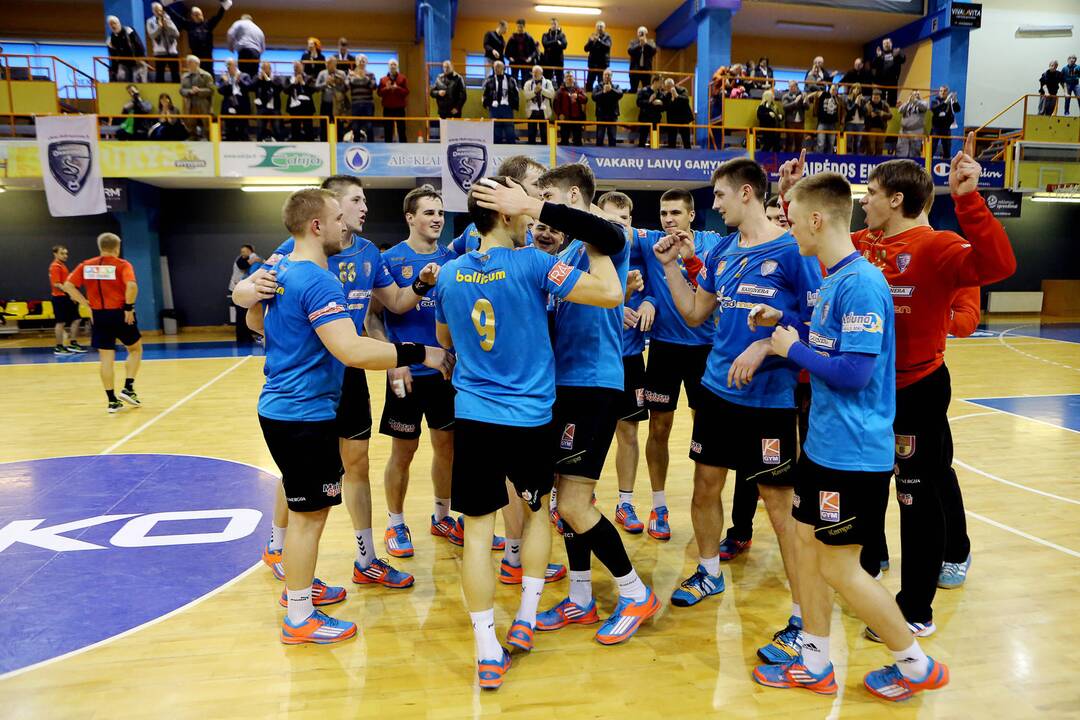 Klaipėdos "Dragūnas" iškovojo Baltijos rankinio lygos Iššūkio taurę