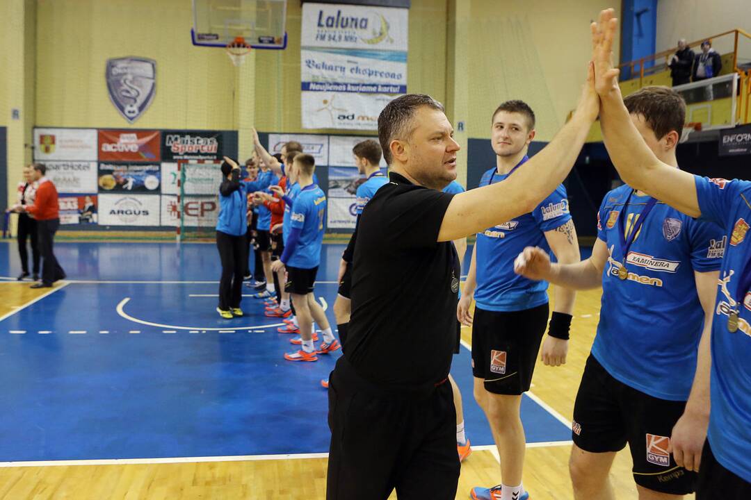 Klaipėdos "Dragūnas" iškovojo Baltijos rankinio lygos Iššūkio taurę