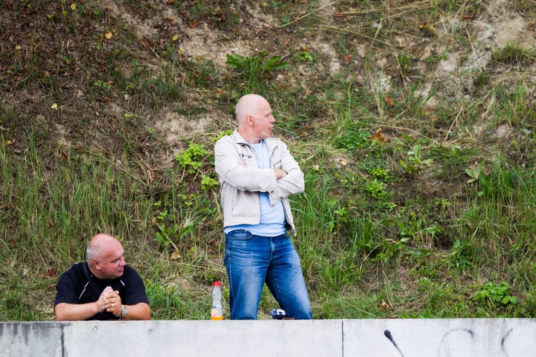 Miesto lenktynės uždarytame Europos prospekte