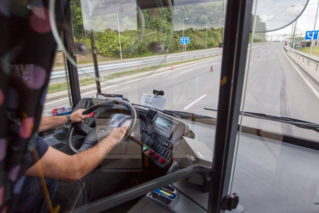Miesto lenktynės uždarytame Europos prospekte