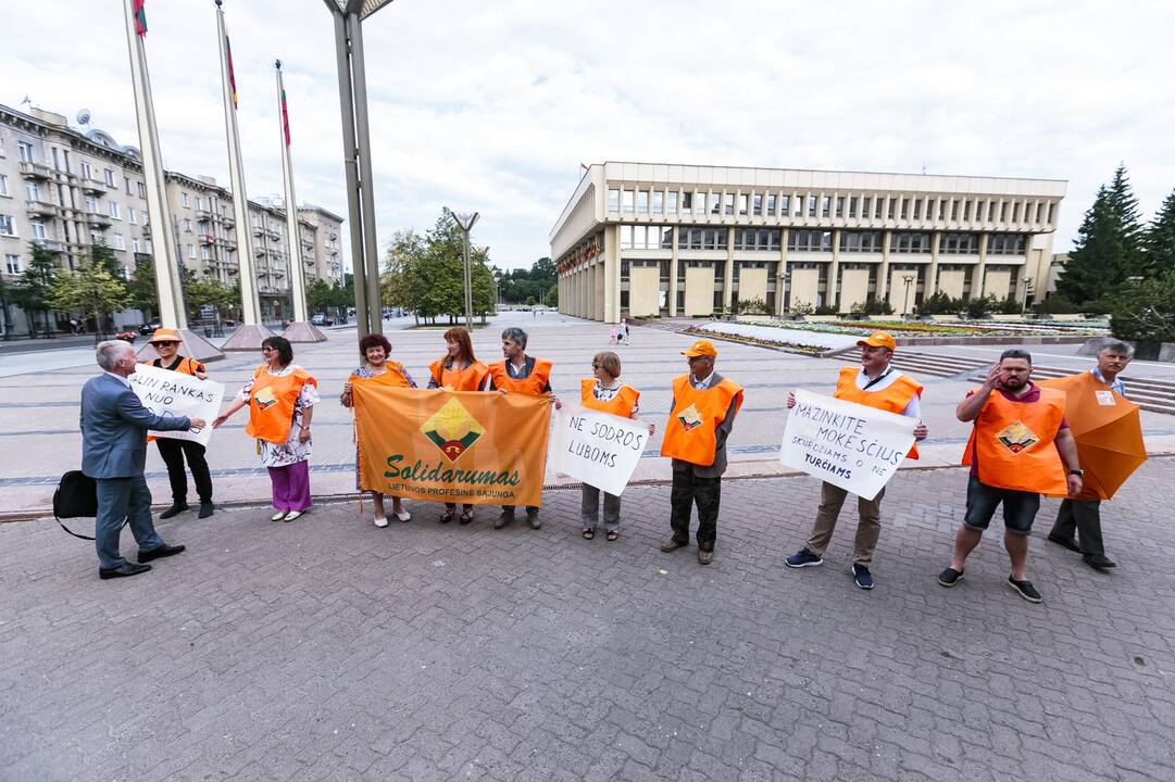 „Solidarumas“ protestavo prieš mokesčių reformą