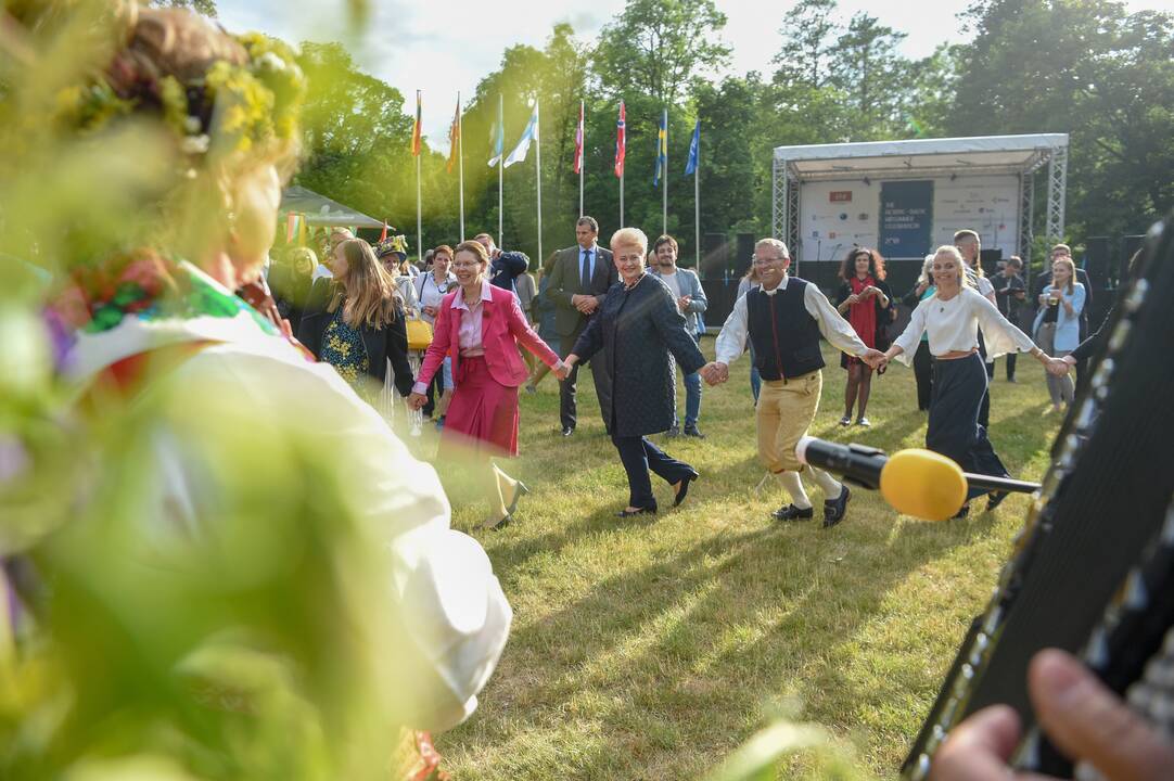 D. Grybauskaitė dalyvavo Vidurvasario šventėje