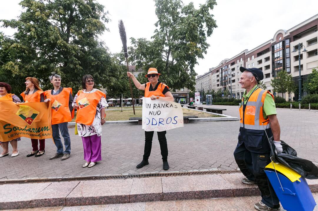 „Solidarumas“ protestavo prieš mokesčių reformą