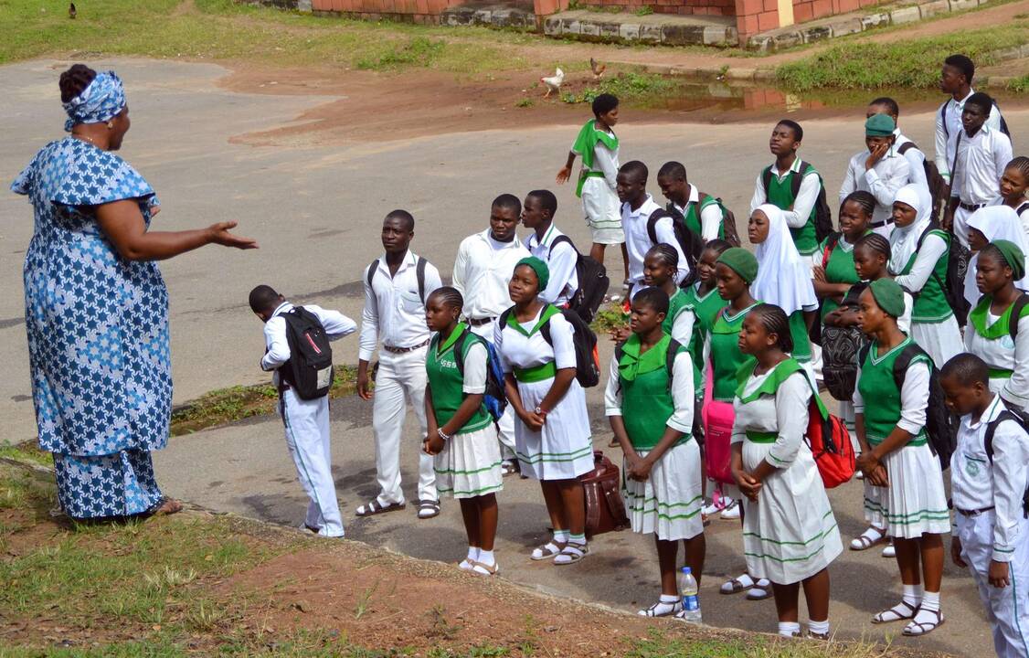 Kova su Ebolos virusu: Nigerijos moksleivių ir studentų kasdienybė