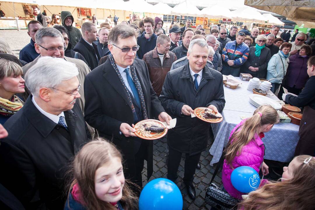 "Agrobalt" parodoje iškeptas rekordinis vėdaras