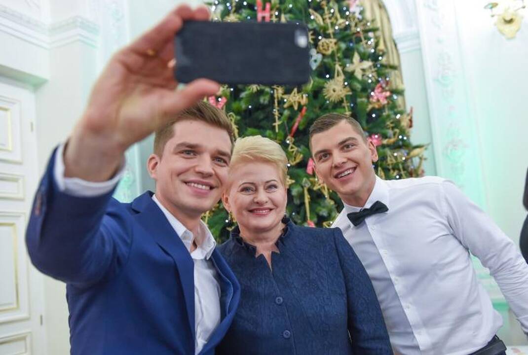 Prezidentė paskelbė „Knygų Kalėdų“ pradžią
