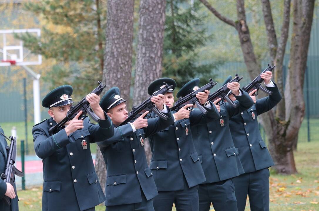 Atsisveikinimas su tarnyboje nušautu Ramziu