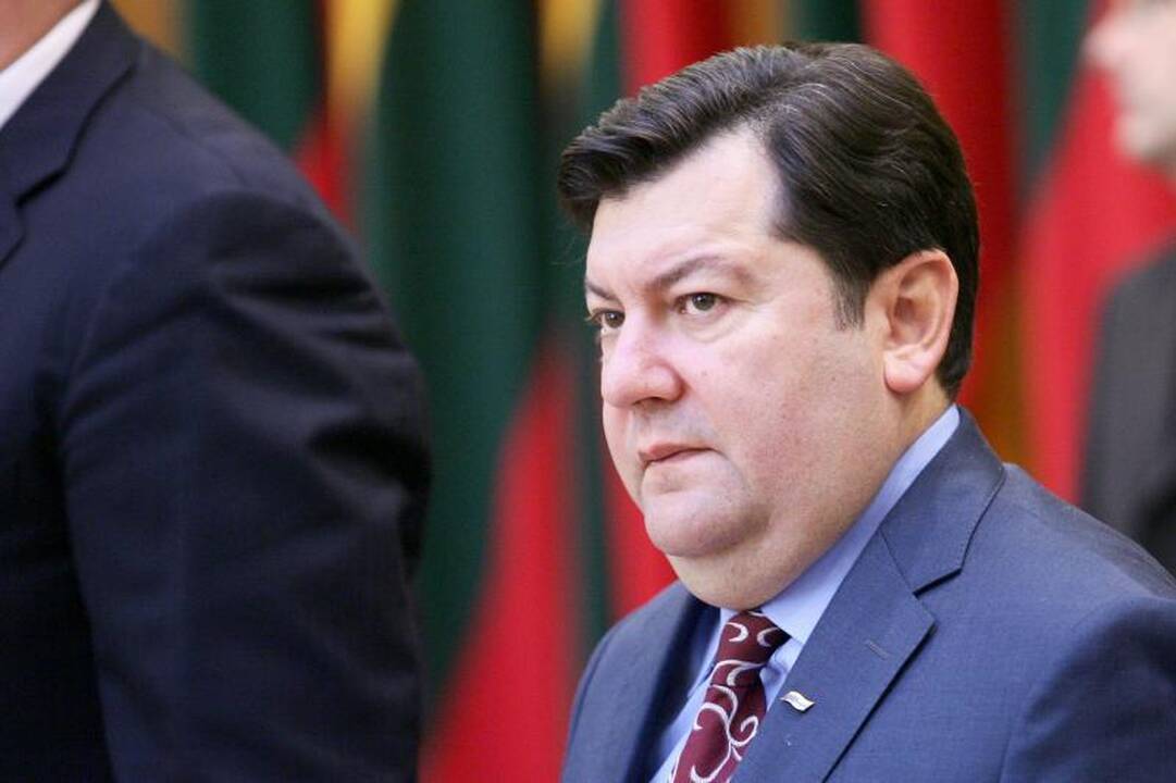 Pasipiktinę E.Zingeriu opozicijos atstovai paliko komiteto posėdį