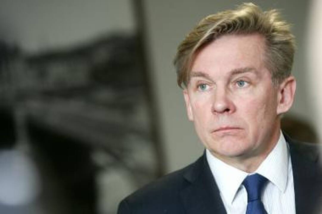 Naujasis UR ministras A.Ažubalis kitą savaitę viešės Latvijoje