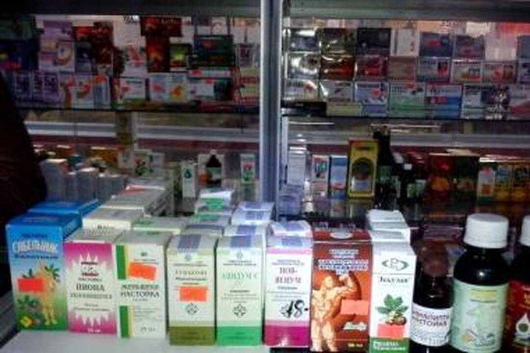 Vilniaus turguose apstu „vaistų“ su etilo alkoholiu