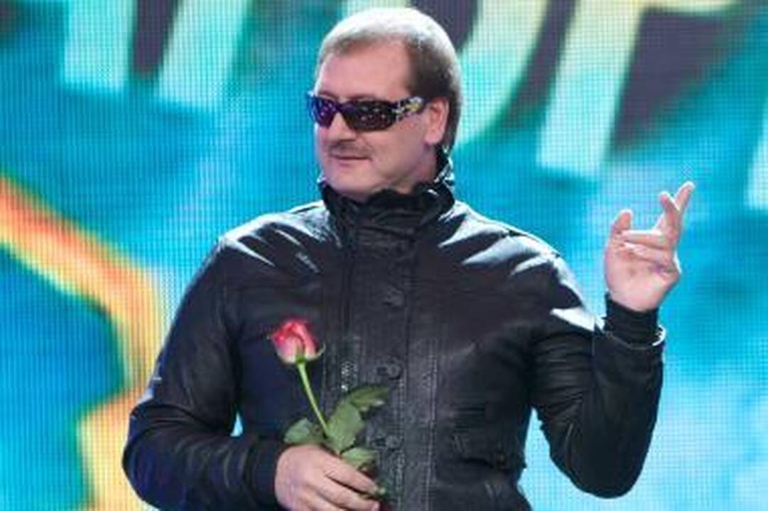 V.Uspaskichas: „Žvaigždžių duetuose“ noriu dainuoti su R.Mikelkevičiūte" 