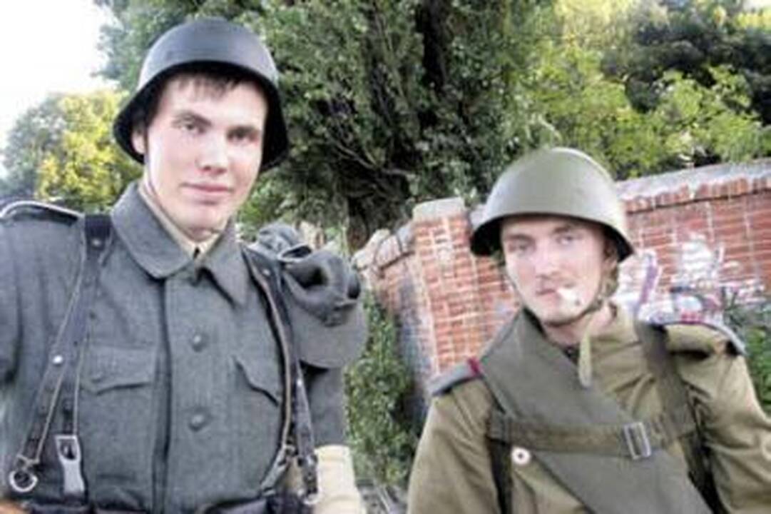 Išteisintas vokišką uniformą dėvėjęs vaikinas