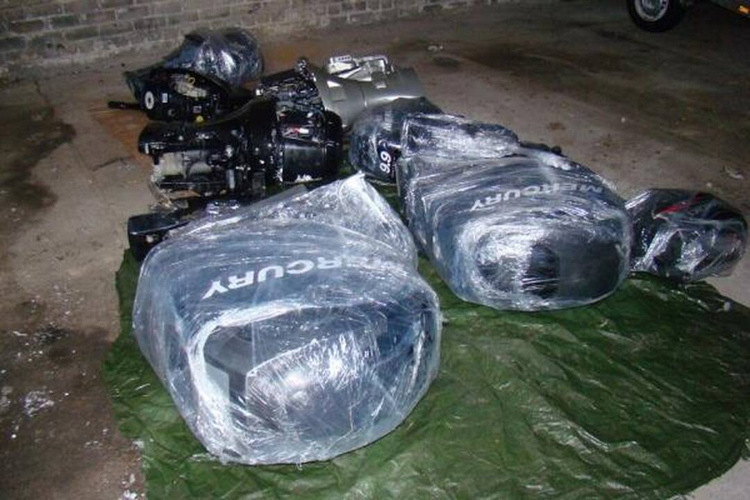 Nidoje sulaikytas rusas su vogtais valčių varikliais