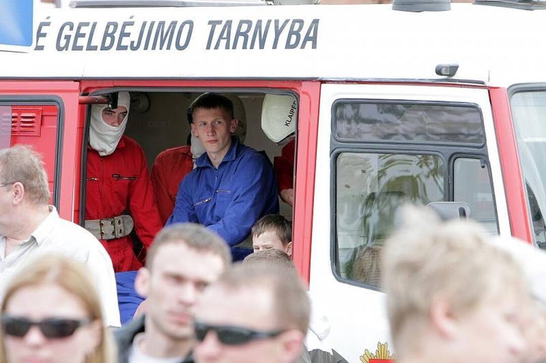 Ugniagesiai šventė kartu su miestiečiais
