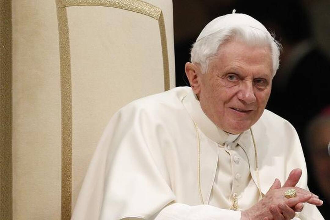 Popiežius pirmą kartą „patweetino“