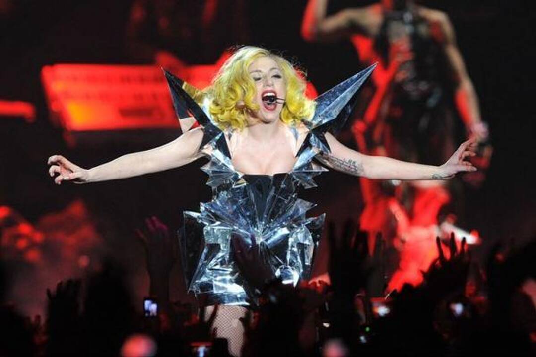 Lady Gaga ir Bruni-Sarkozy – skoningiausiai besirengiančios garsenybės