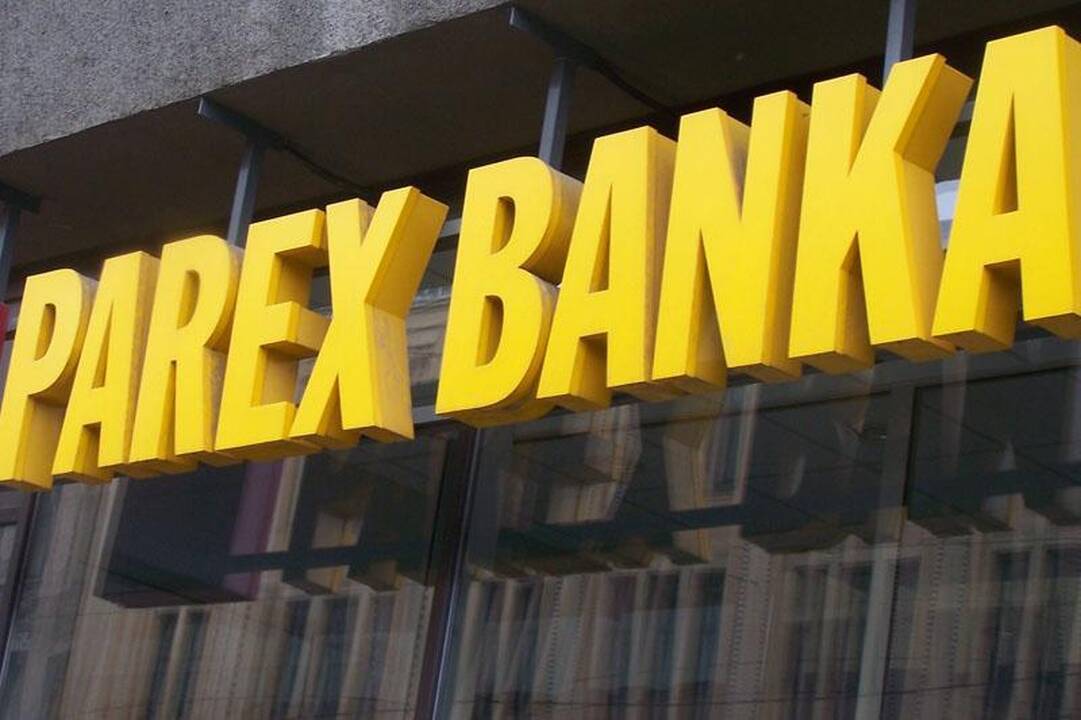 Latvijos „Parex“ bankas pardavė lizingo verslą Rusijoje