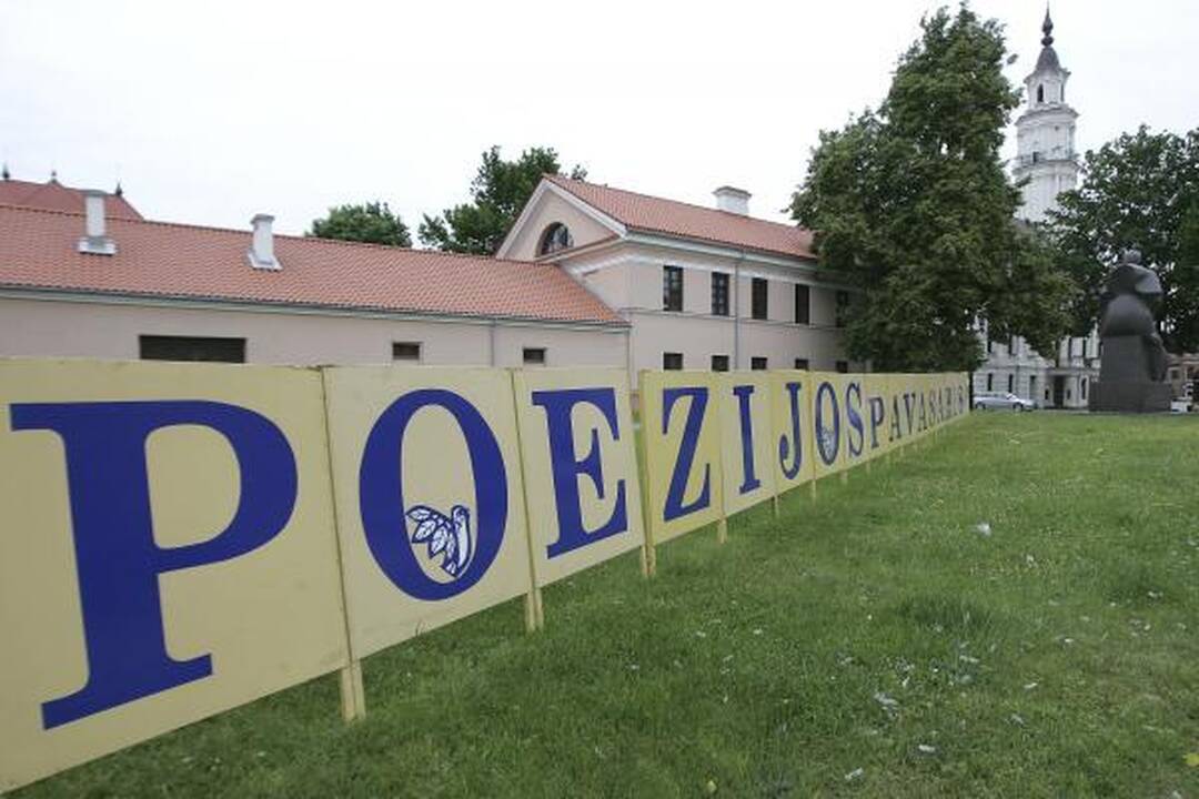 45-asis „Poezijos pavasario“ laureatas - eiliuojantis žurnalistas