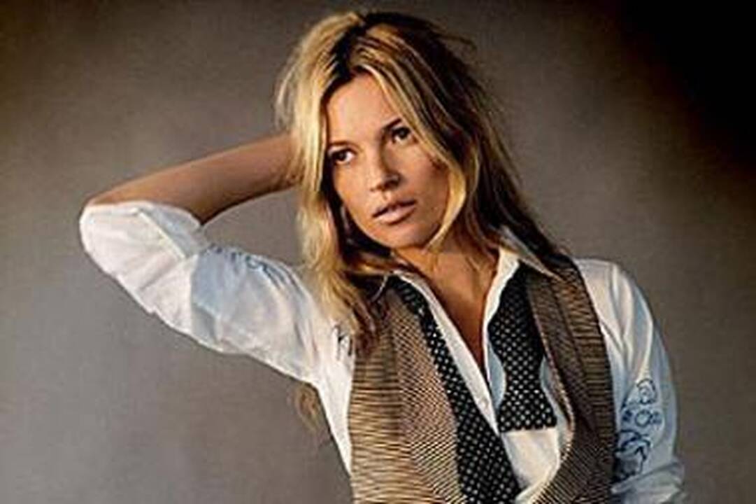 Žurnalas „Vogue“ išrinko K.Moss geriausiai besirengiančia dešimtmečio moterimi
