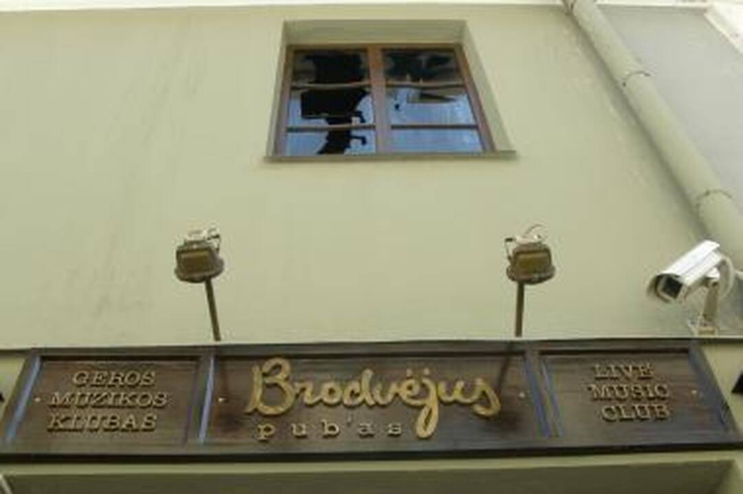 Sudegęs „Brodvėjus“ vis vien šurmuliavo
