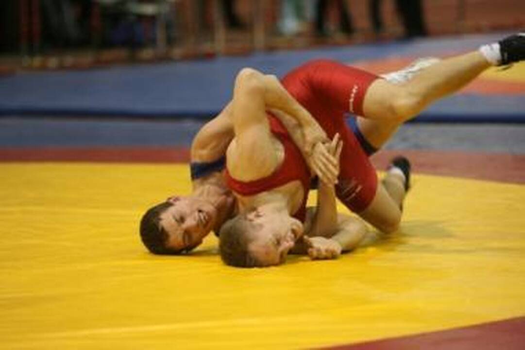 Startavo Lietuvos komandinis imtynių čempionatas