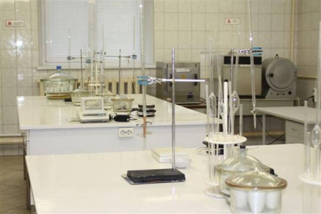 Su universitetais pasirašyti pirmieji nacionalinių kompleksinių programų projektai