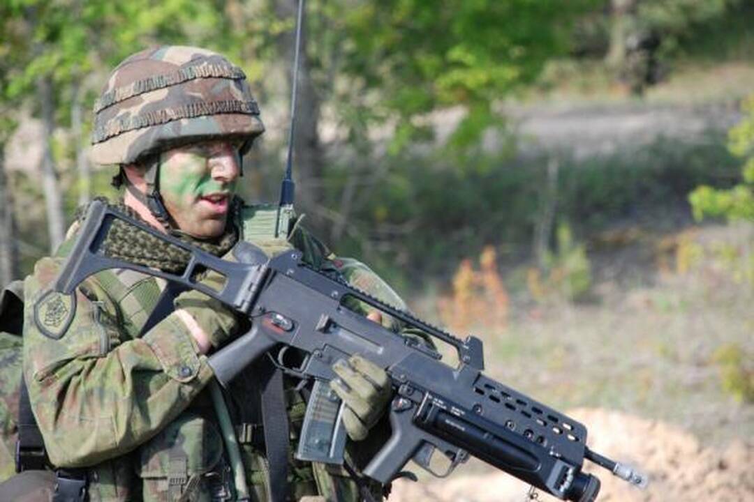 Lietuvos kariai pradeda budėjimą NATO pajėgose ir ES kovinėje grupėje