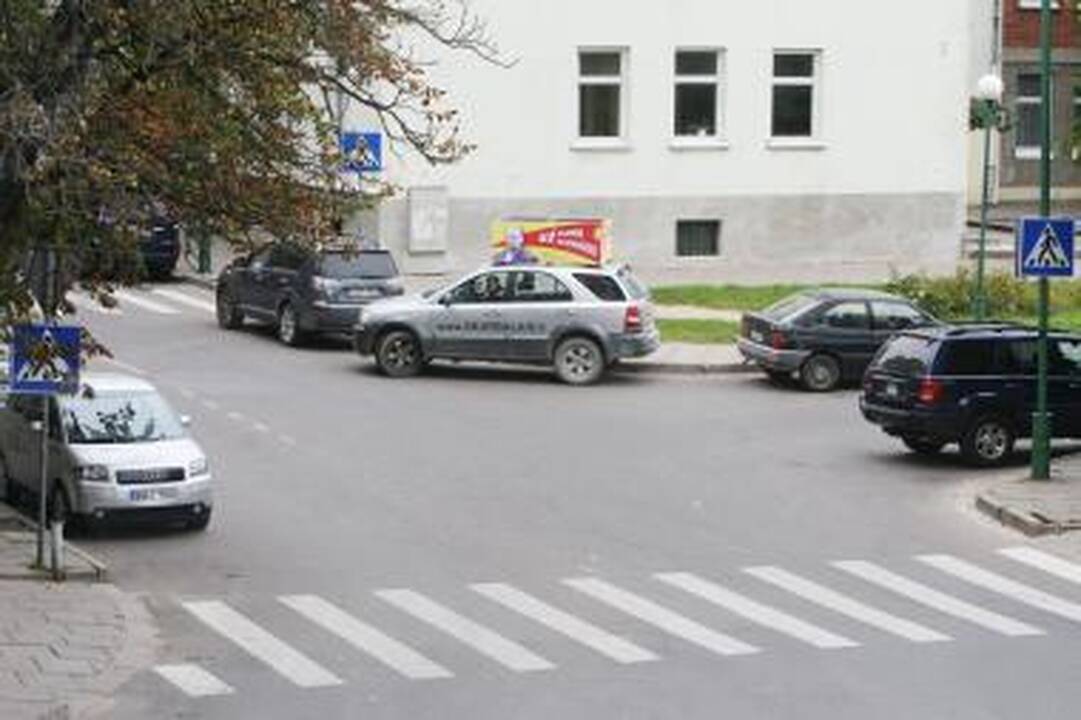 Žmonių taikiklyje E.Skarbaliaus mašina (papildyta)