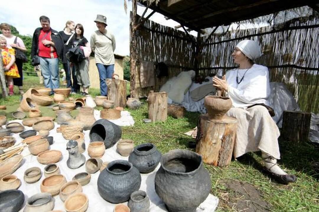 Nuo sekmadienio - „Gyvosios archeologijos dienos Kernavėje“