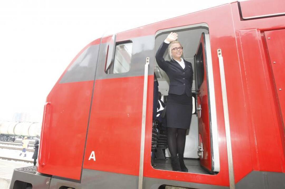 Traukinys „Saulė“ iš Klaipėdos išriedėjo į Kazachstaną